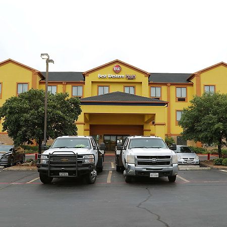 Best Western Plus Schulenburg Inn & Suites Esterno foto