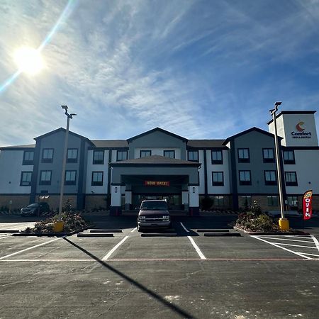 Best Western Plus Schulenburg Inn & Suites Esterno foto