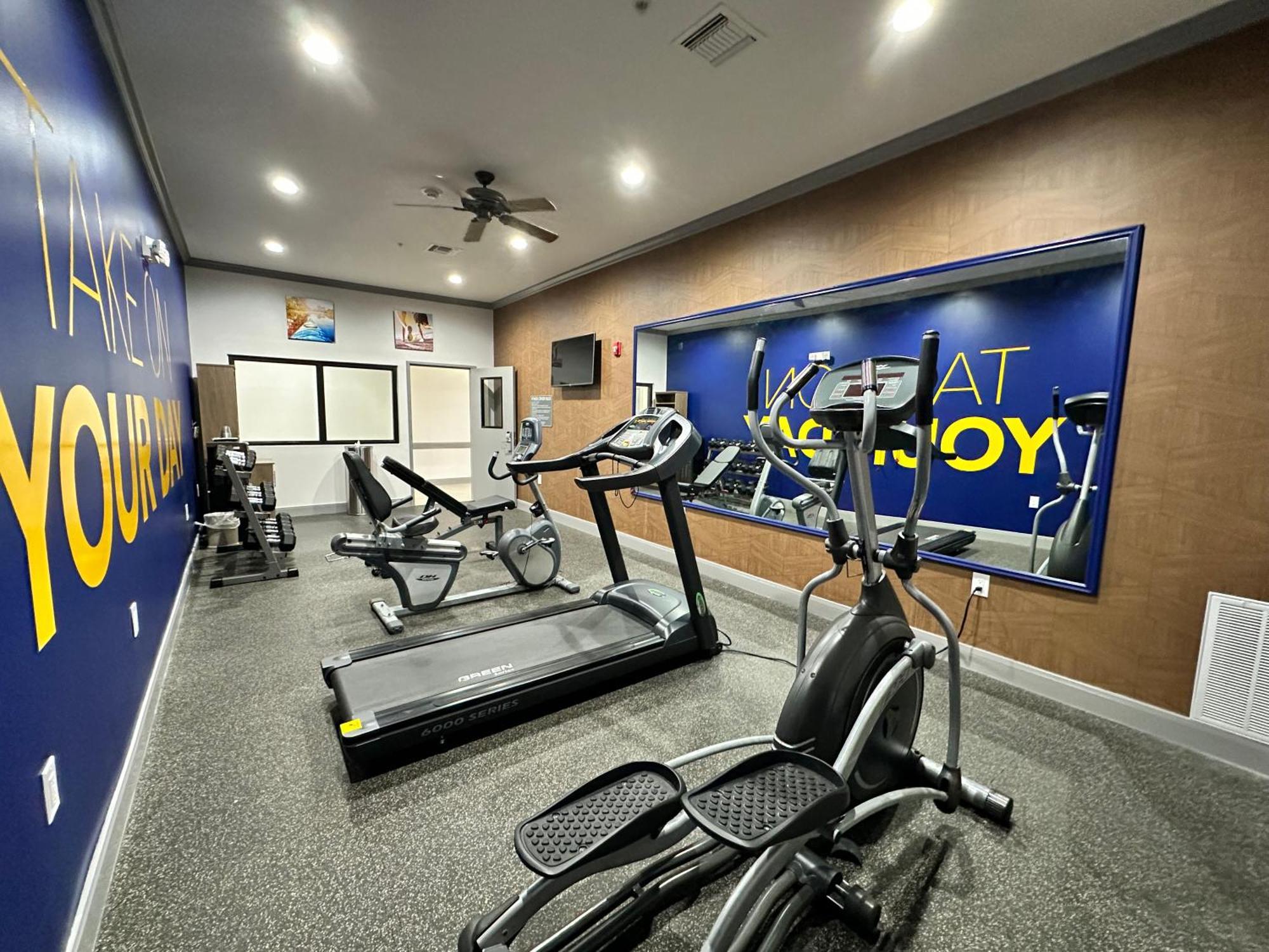Best Western Plus Schulenburg Inn & Suites Esterno foto