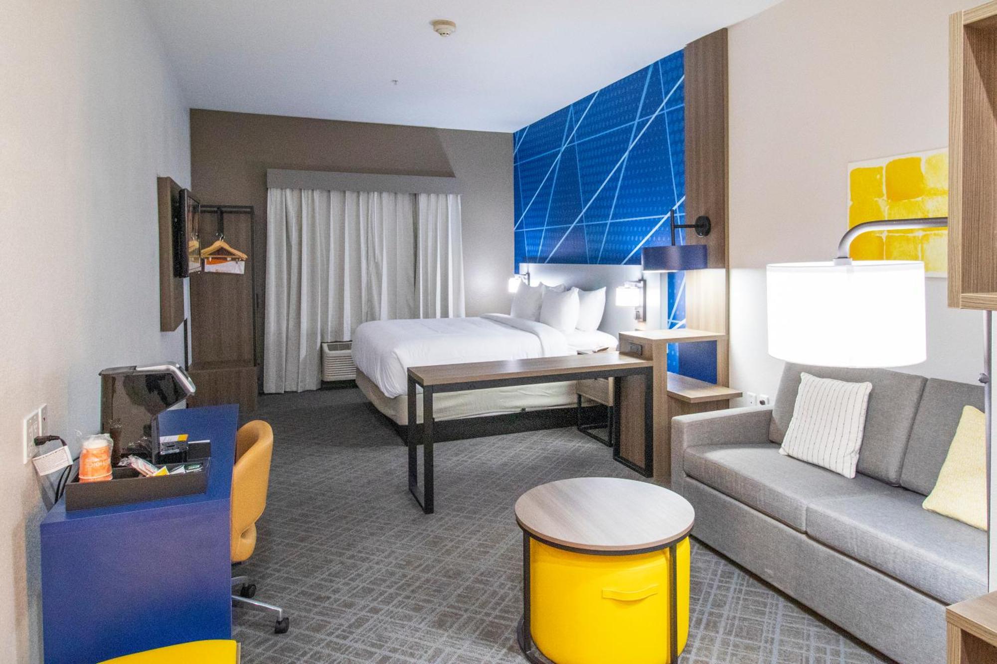 Best Western Plus Schulenburg Inn & Suites Esterno foto